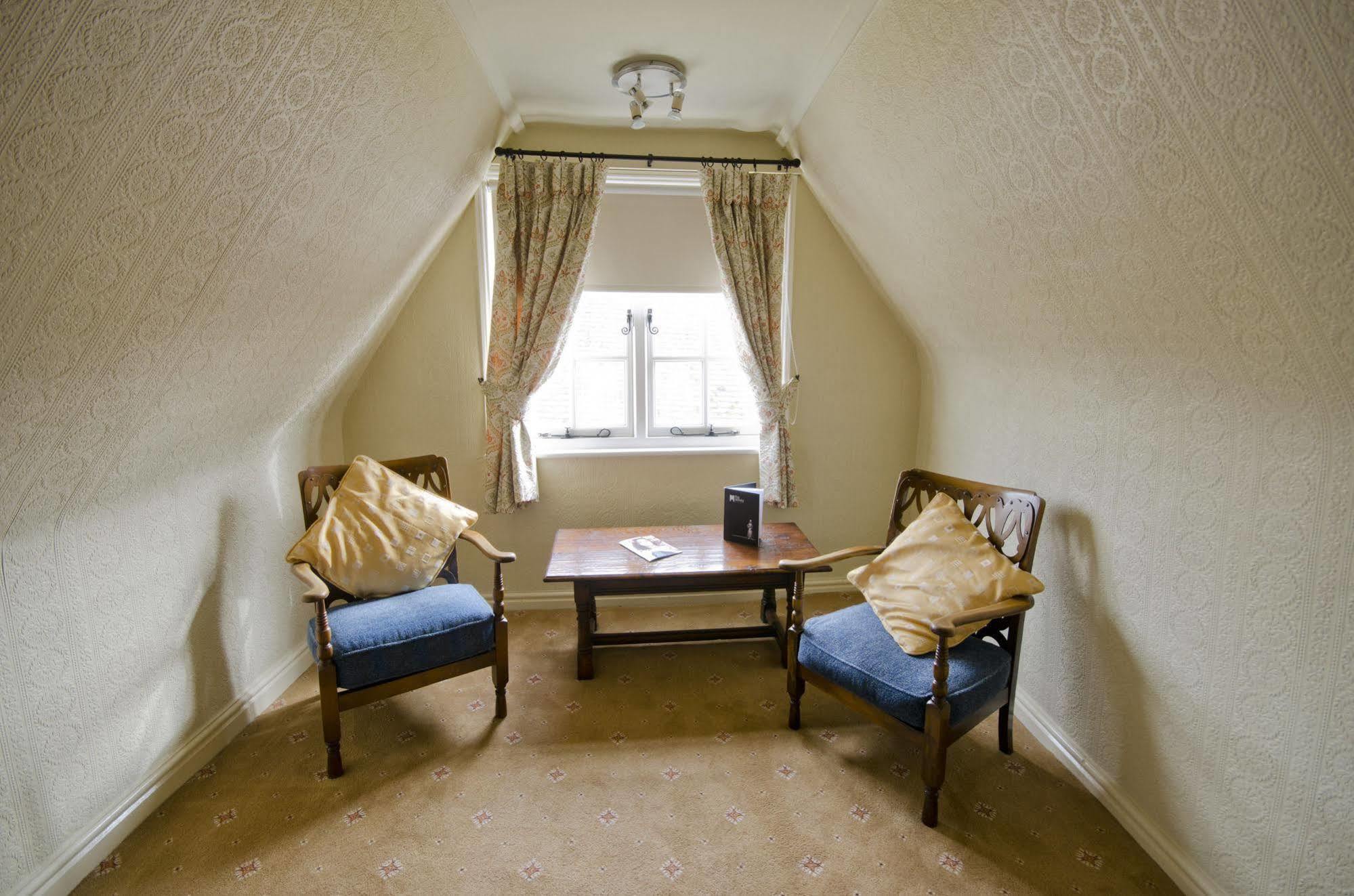The Abbey Hotel & Apartments Bury St. Edmunds Eksteriør billede